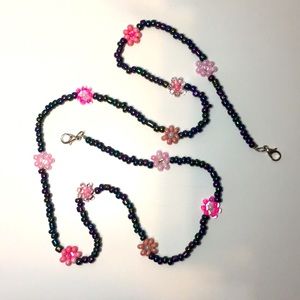 Convertible Face Mask and Sunglass Beaded Strap